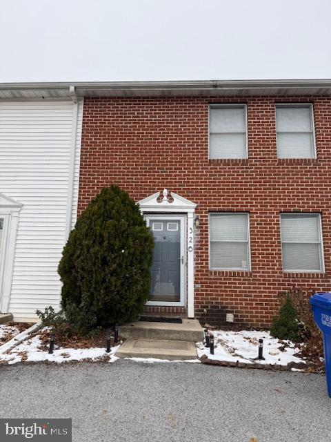 Building Photo - 326 Lincoln Ave