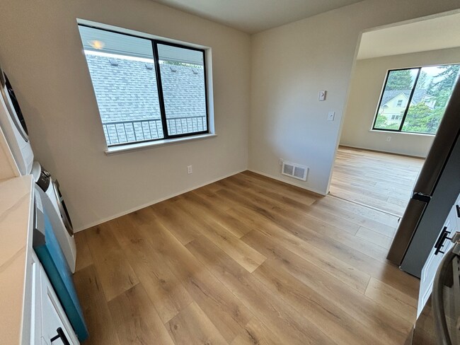 Building Photo - Wetmore Apartments