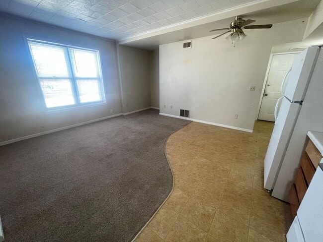 Building Photo - 924 Ohio St