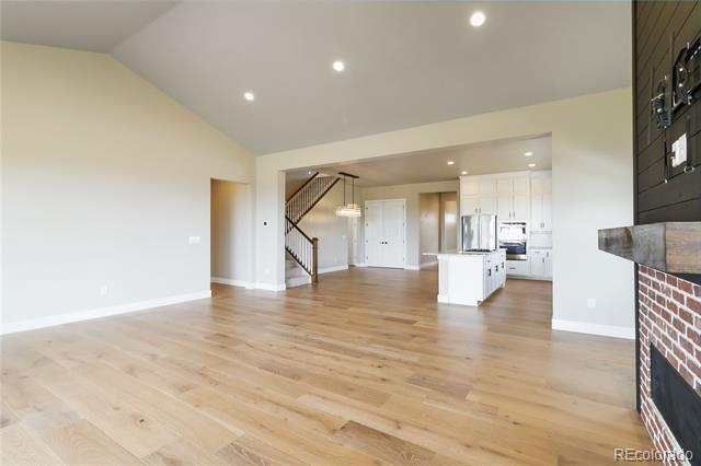 Building Photo - 2554 Eastview Dr