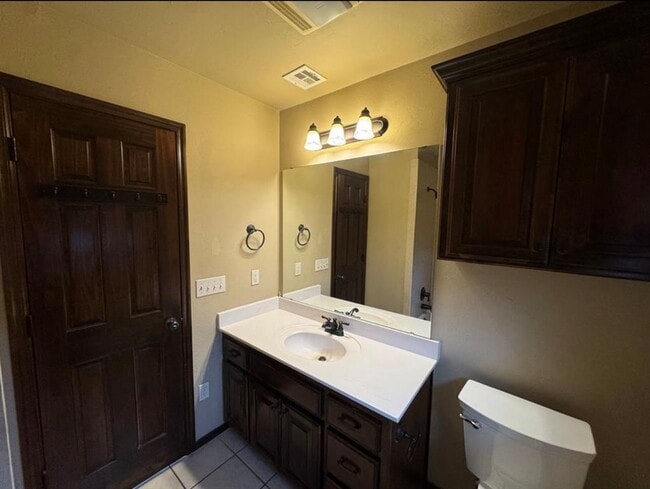 Building Photo - 2400 NW 151st St