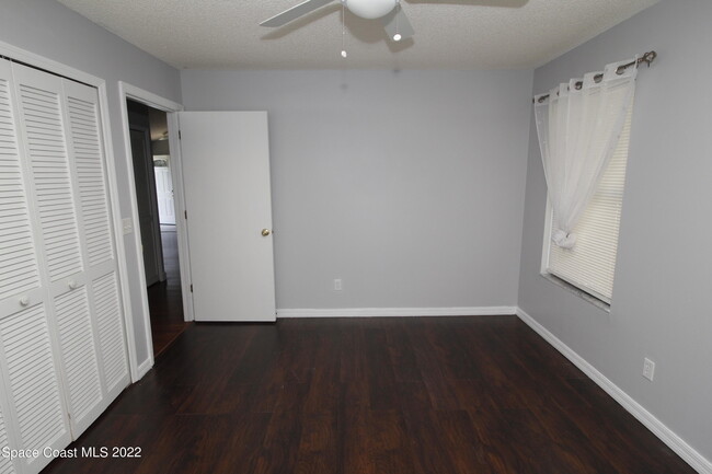 Building Photo - 1009 Fairplay Ave NW