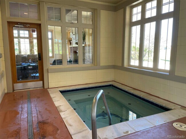 Building Photo - 3580 Boulder Cir