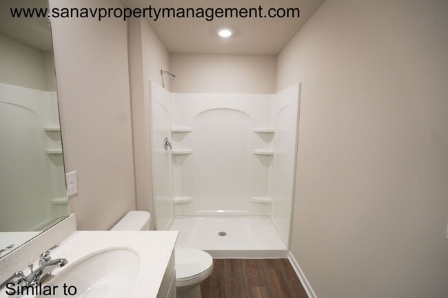 Building Photo - Beautiful 3 Bed 2.5 Bath Home in Ankeny