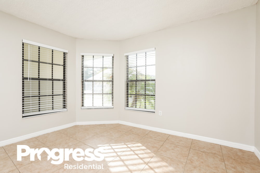 Building Photo - 1629 Sunburst Way