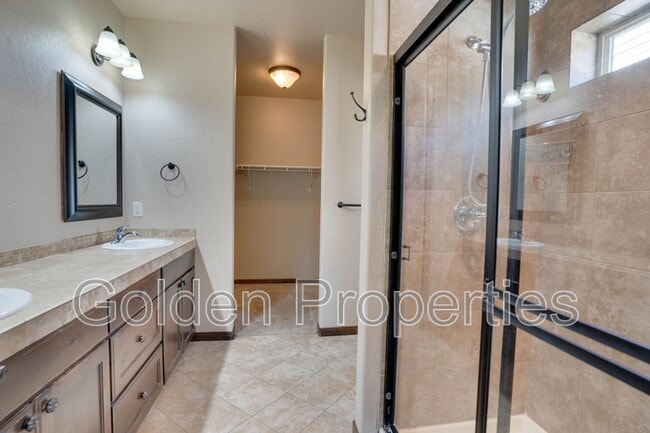 Building Photo - 2636 W Renoir Dr