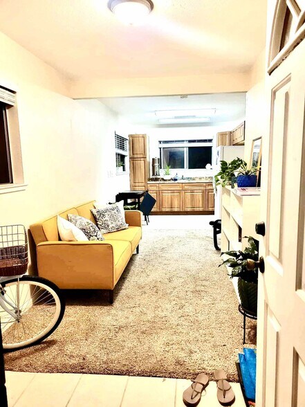 Building Photo - 10478 Neiretto Ct