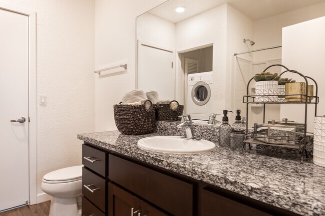 2BR, 1BA - G3 - Mason at Hive