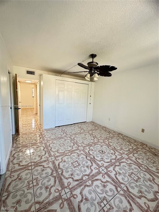 Building Photo - 3 br, 2 bath House - 8540 SW 133rd Avenue ...