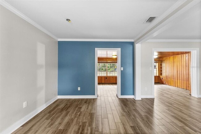 Building Photo - 4009 W San Rafael St