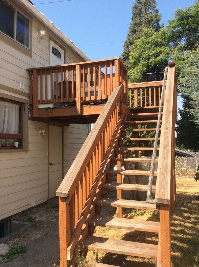 Building Photo - 851000