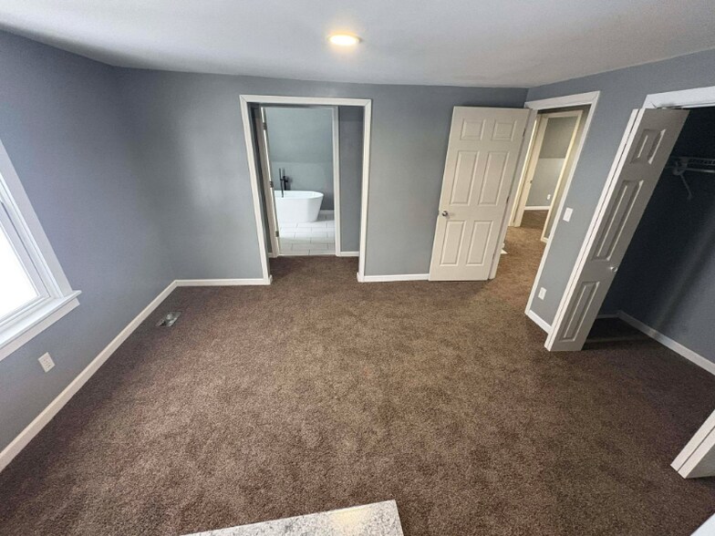 Building Photo - 531 N 18th St