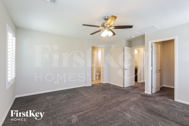 Building Photo - 4348 Browns Creek Ave