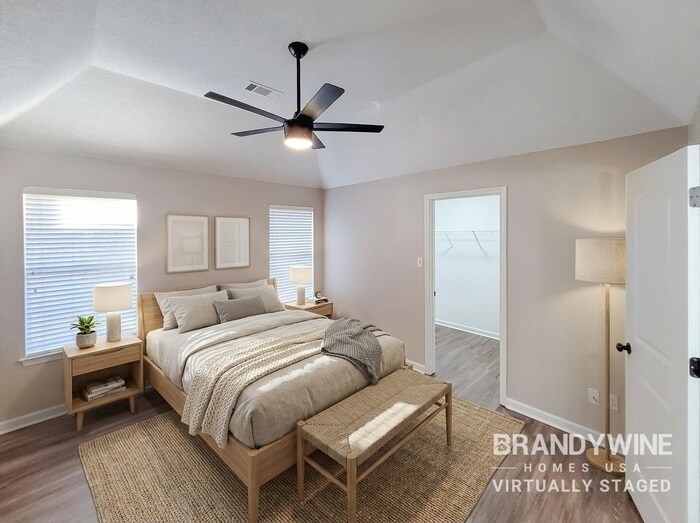 Building Photo - 10242 Evening Hill Dr