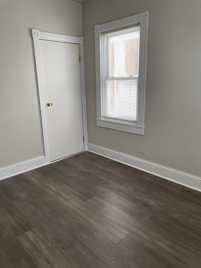 158 Collette St 158 Collette St New Bedford MA 02746 Apartment Finder