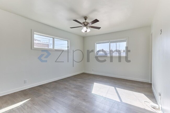 Building Photo - 1410 Central Ave