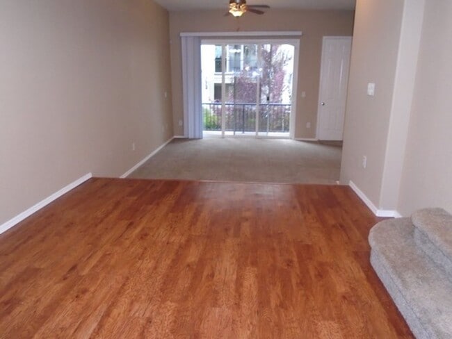 Building Photo - Reno Rental Finders -3118 Sterling Ridge Cir Sparks, NV 89431