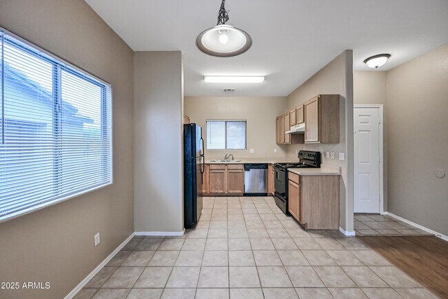 Building Photo - 6417 W Elwood St