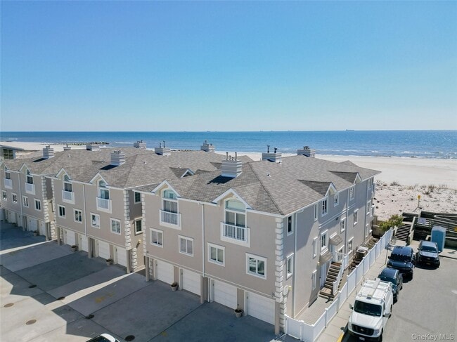 Building Photo - 1051 Oceanfront