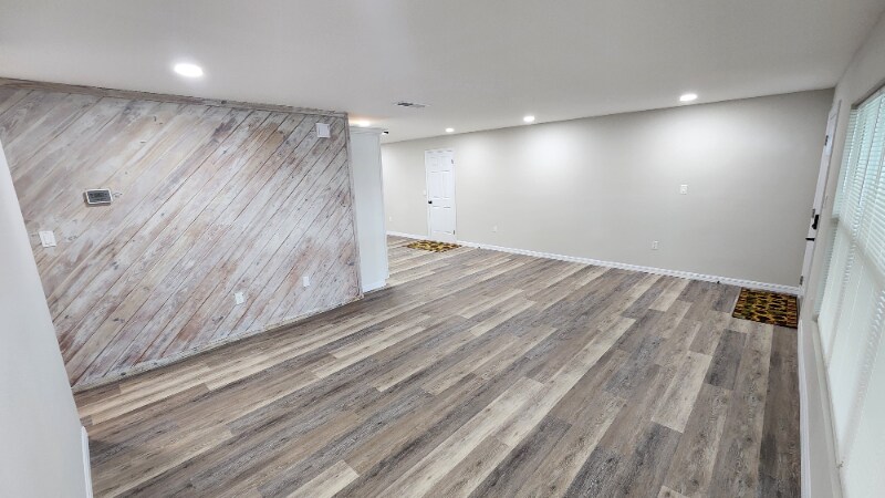 Building Photo - 438 Marquis St