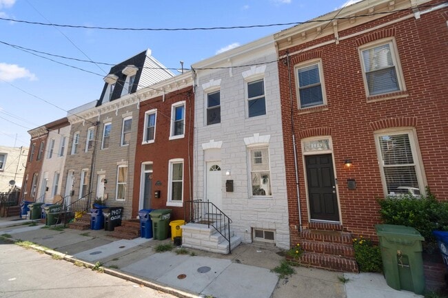 Building Photo - 1411 Olive St