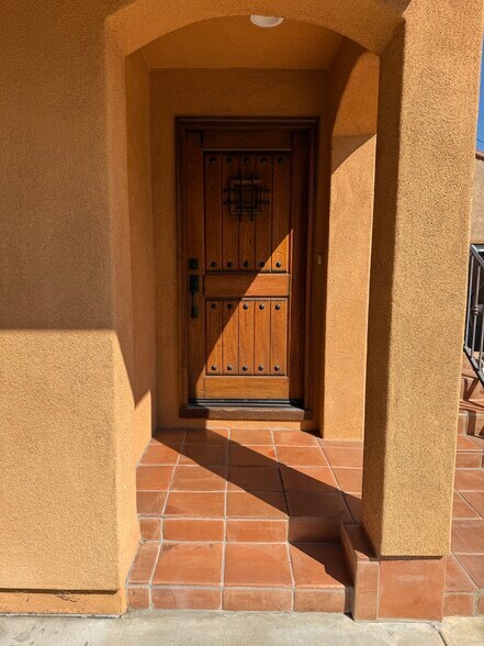 Entrance - 2003 S Curson Ave