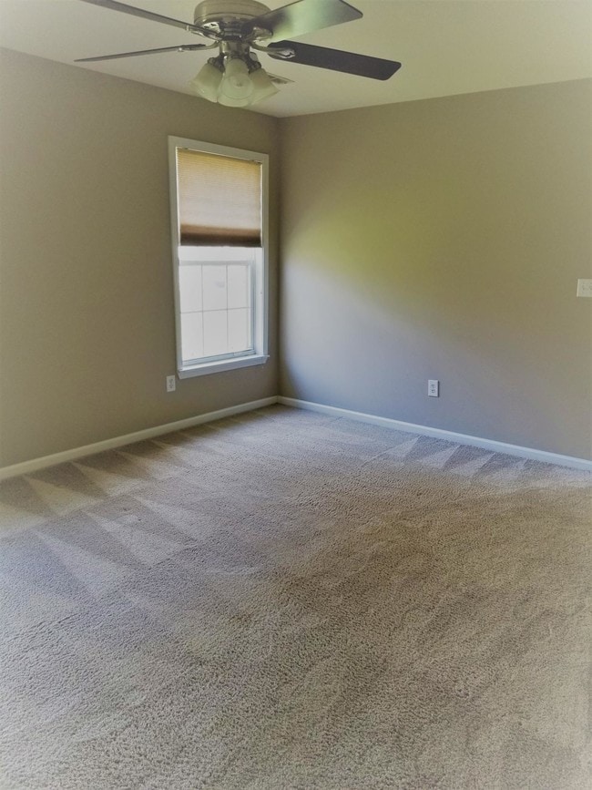 Building Photo - 2209 Maricopa Dr