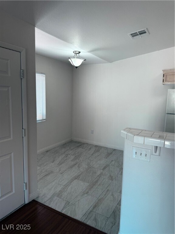 Building Photo - 2110 Los Feliz St