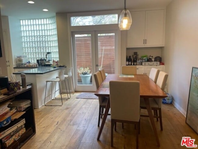 Building Photo - 1128 22nd St