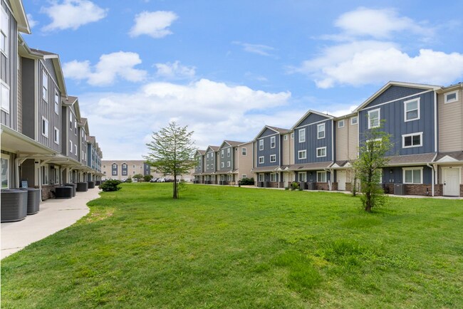 Building Photo - 21155 Gosling Rd