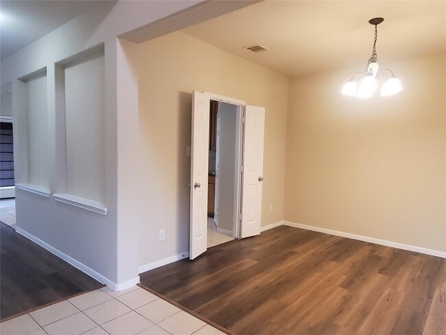 Building Photo - 14238 Englewood Park Ln