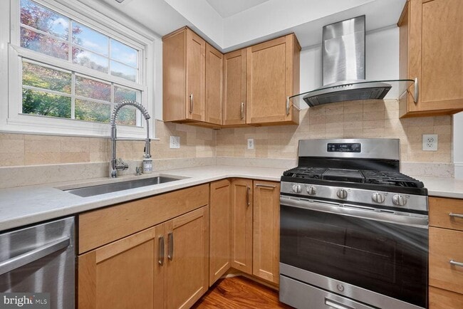 Building Photo - 1608 Mithering Ln