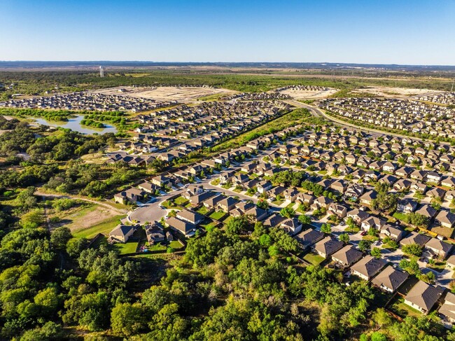 Building Photo - Welcome Home to Your Rental Home Retreat!