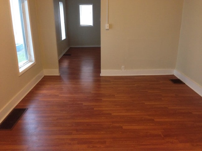 Family Room - 1613 Fletcher Ave