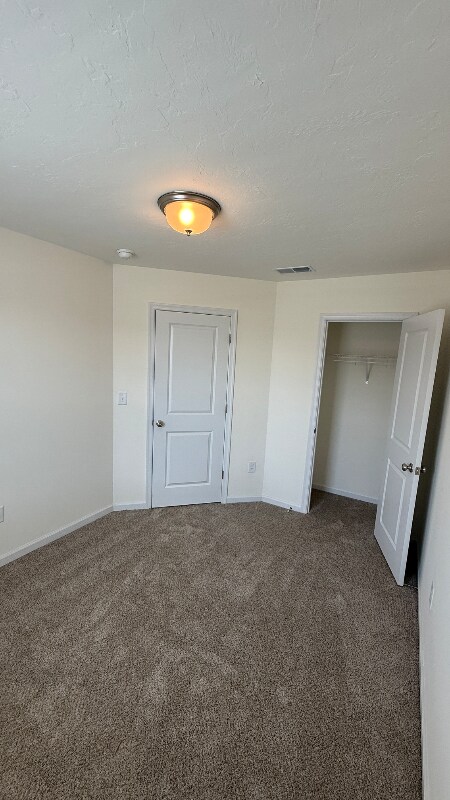 Building Photo - 3605 Fieldstone Dr