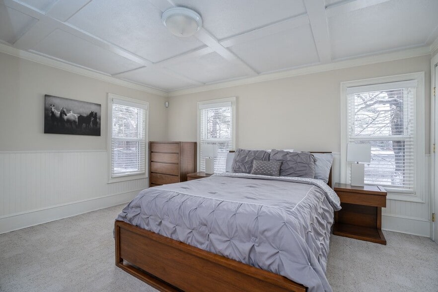 Building Photo - 308 Ballston Ave