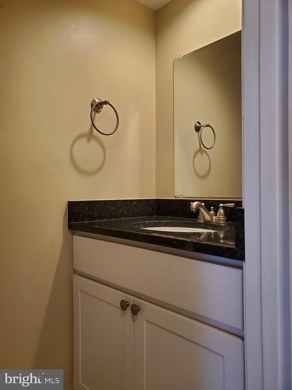Building Photo - 14920 Forest Landing Cir