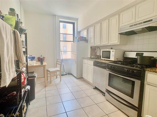 Primary Photo - 1131 Washington St