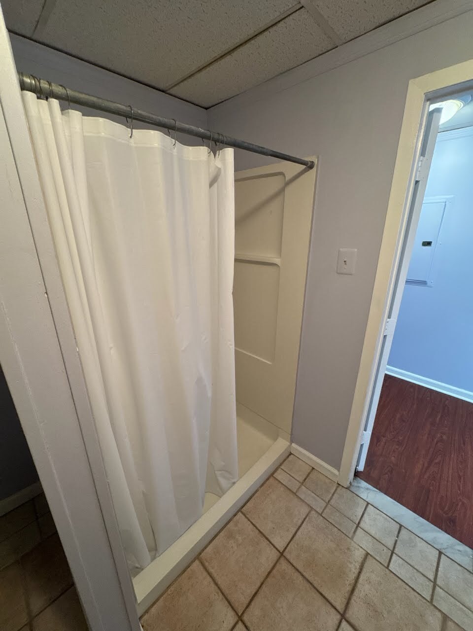 Building Photo - 1909 Chestnut St