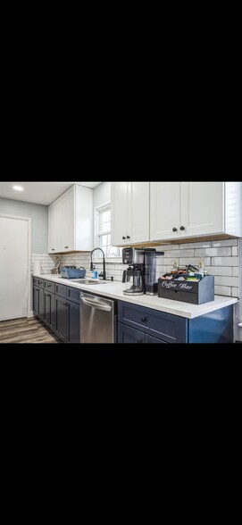 Building Photo - 3004 Matador Dr