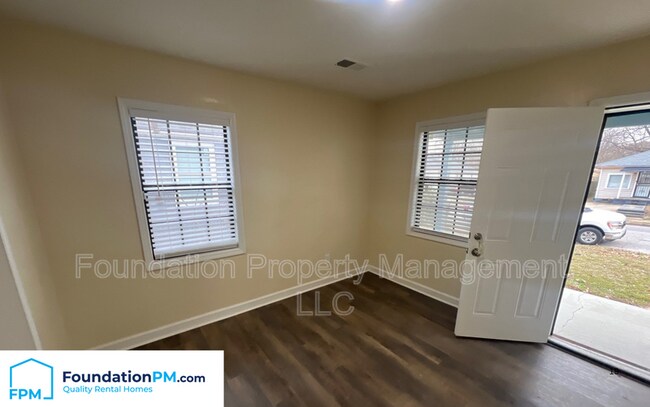 Building Photo - 2148 Stovall Ave