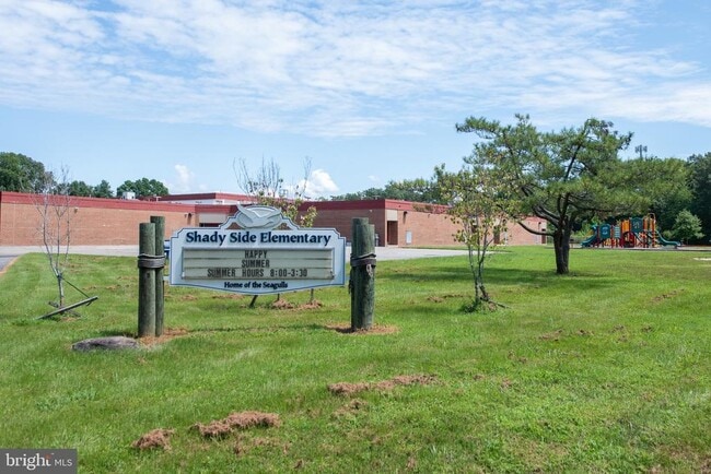 Building Photo - 4706 Frederick Ave