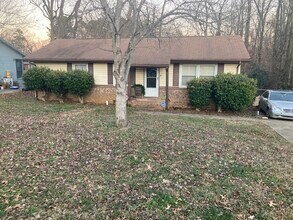 Building Photo - 3318 Autumn Ridge Dr