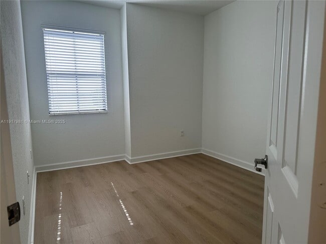 Building Photo - 15069 SW 119th Way