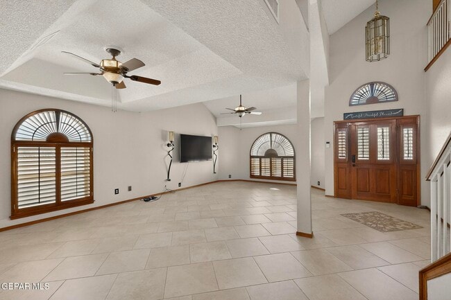 Building Photo - 851 Dulce Tierra Dr