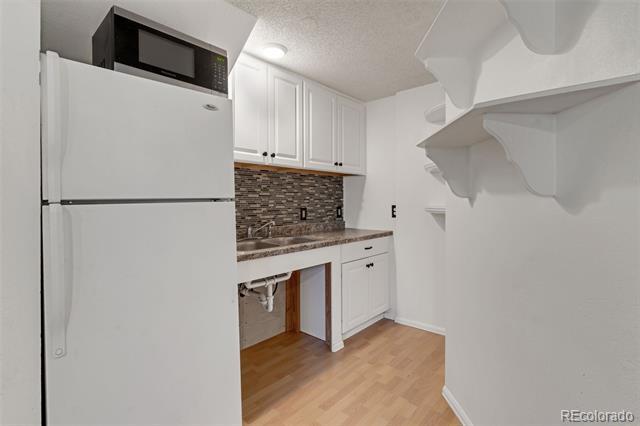 Building Photo - 4309 Edwinstowe Ave