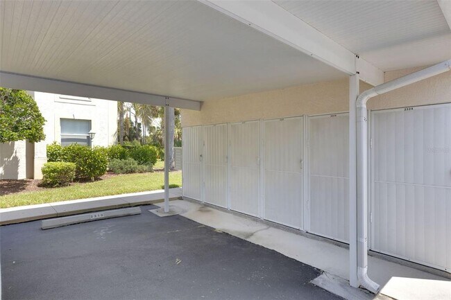 Building Photo - 4640 Tower Hill Ln