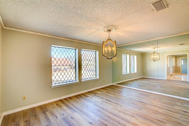 Building Photo - 225 Sovereign Ct