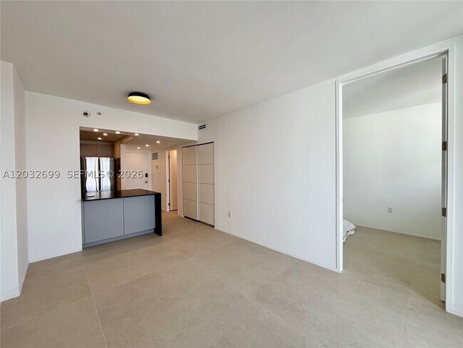 Building Photo - 2829 Indian Creek Dr