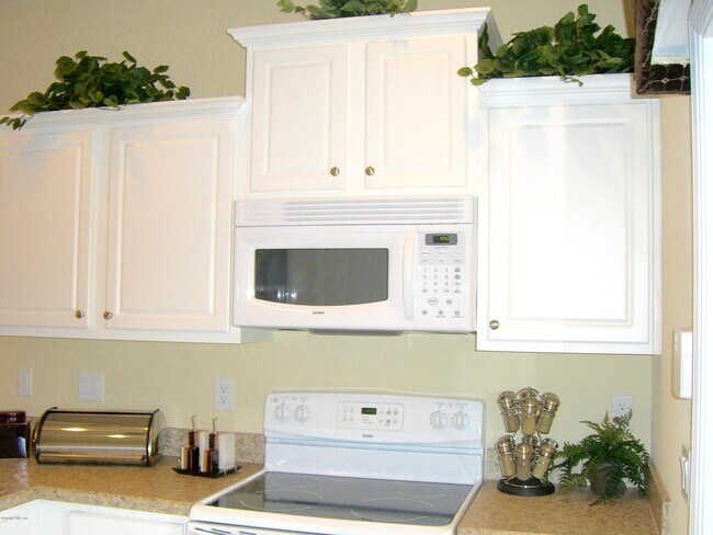 Building Photo - 486 Cabernet Pl